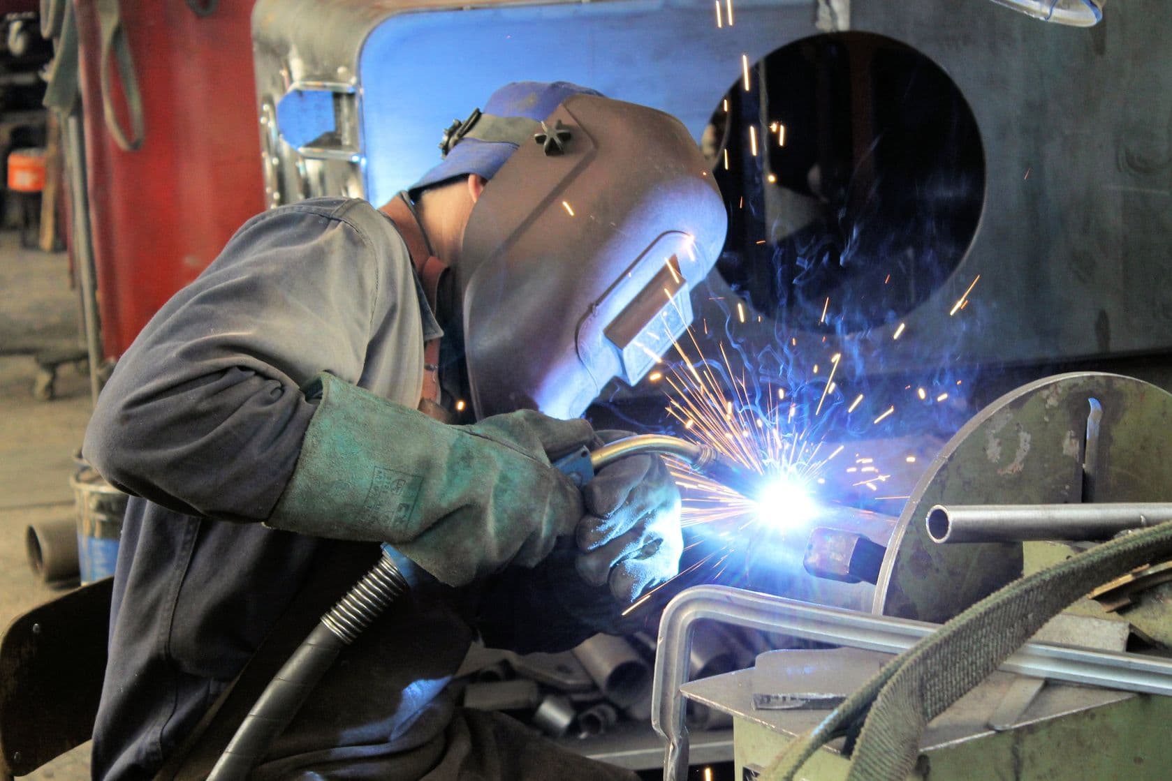 Employee urgently sought after and (with) MIG!