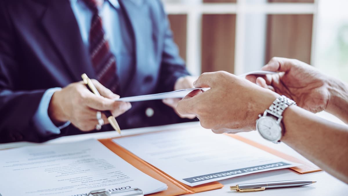 Employment agencies and employees from Ukraine